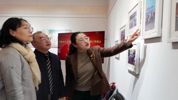 为中国式现代化贡献法治力量——从全国两会看法治中国建设新进展